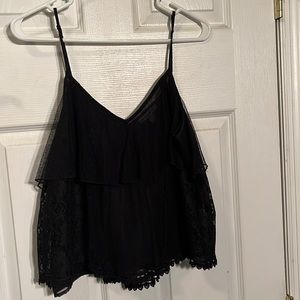 This is a semi-warn American Eagle Outfitters shirt! Only worn twice!!!